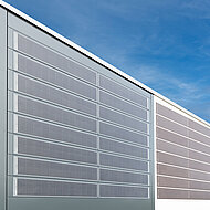 Fassadensystem mit integrierter Solartechnik