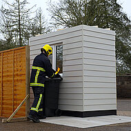 Fassadenbekleidungen im Brandtest