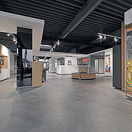 PROJECT FLOORS: Beton- und Pflastersteinoptiken zum Niederknien 