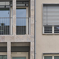 Fassadenintegrierte L&uuml;ftung plus Schallschutz