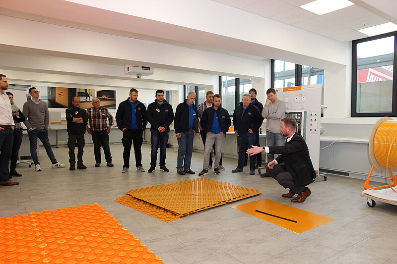 Schlüter-Systems: 100. Seminar für BEKOTEC-SystemFachbetriebe