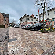 Pflegeleichtes Pflastersystem mit EPDM-Fuge