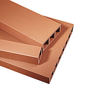 Studentenmensa: Fassadenlösung spielt mit dem Sonnenlicht