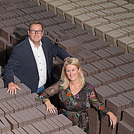 »Umfirmierung mit harmonischem Übergang«