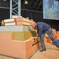 Schlagmann Poroton: &raquo;Theorie plus Praxis&laquo; st&ouml;&szlig;t auf gro&szlig;es Interesse &ndash; 500 Teilnehmer