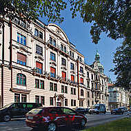 Kneer: Denkmalgesch&uuml;tztes Wohn- und Gesch&auml;ftshaus originalgetreu saniert