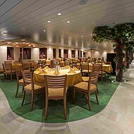 alferpro®: Rund statt gerade: alfercurve für individuell formbare Winkel-Profile