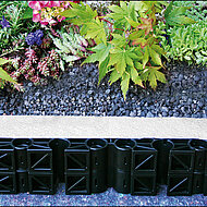 6 fürs Grün: Variable Systemaufbauten für Dachbegrünungen