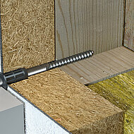 Abstandsmontagesystem für gedämmte Holzhäuser