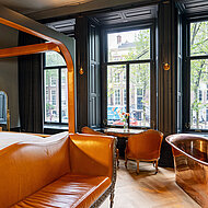 Vakuumverglasungen im Zentrum des Messeauftritts in München