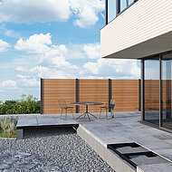 TRIAS: Dekorativer und beständiger Sichtschutz aus Aluminium