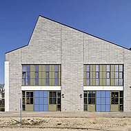 Fassadenklinker spiegeln alte Industriearchitektur wider