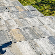 Jasto: Komplettes System für ein stimmiges Bild im Außenbereich