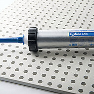 Saint-Gobain Rigips: Lochplatten jetzt mit werkseitig gefasten und grundierten Kanten