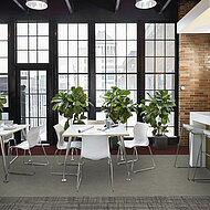 Interface: Physische Distanz durch ästhetisches Design