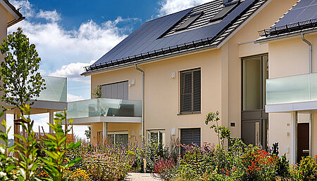 Modernes Wohnquartier &ndash; transparent und energieeffizient