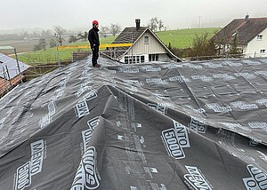 Vorkonfektionierte Bahnen sparen Zeit auf der Baustelle
