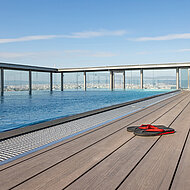 Deceuninck: Majestätische Dachterrasse in schimmernden Naturfarben