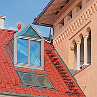 TVS Fenstertechnik: Design-Gauben für gutes Klima im Dachgeschoss