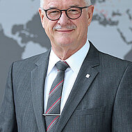 Roto: Eckhard Keill bleibt Vorstandsvorsitzender