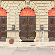 OSMO: Eine Schutzschicht für historische Eichen-Portale