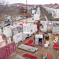 Hohe Vorfertigung, geringer Montageaufwand, schnellere Fertigstellung