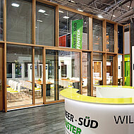 Kneer: Neue Pfosten-Riegel-Fassade wird vorgestellt