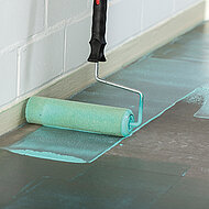 Rollkleber verbindet Klebekraft mit Komfort