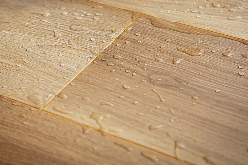 Classen: Wasserfester Laminatboden mit Schnellverlegesystem