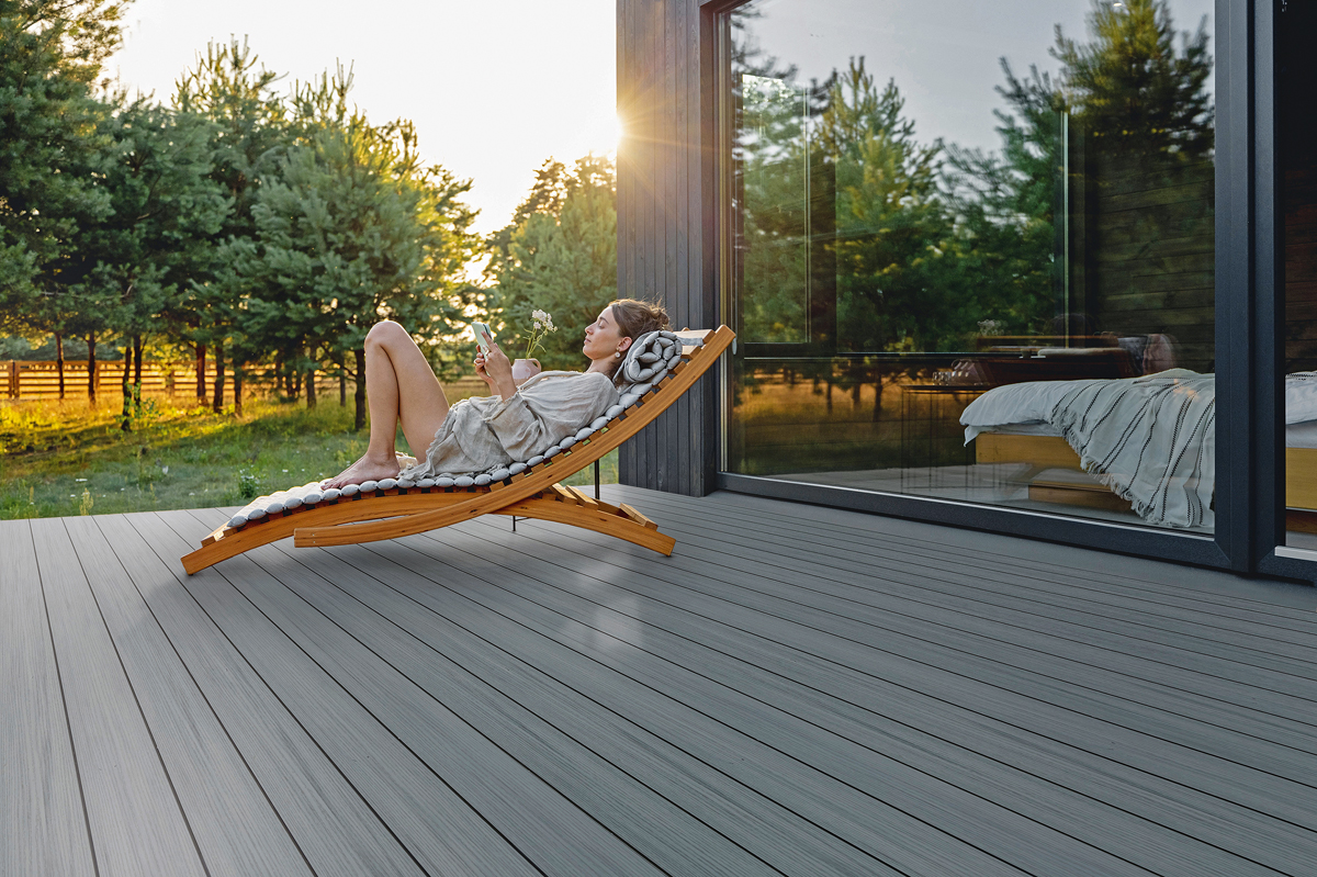 Deceuninck: WPC-Dielensystem mit Charakter und Massivität