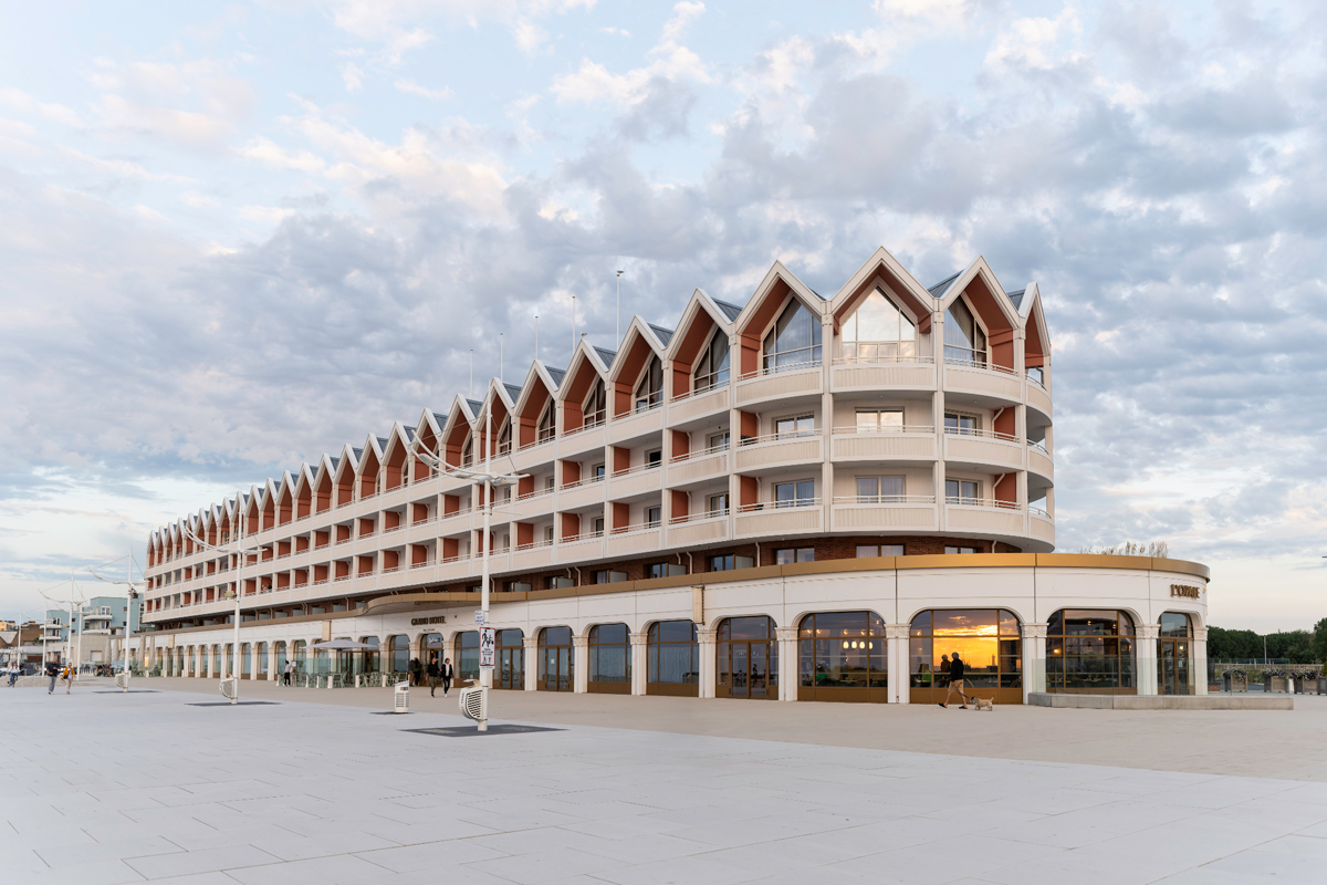 Stilvolle Türlösungen für komplexe Anforderungen 