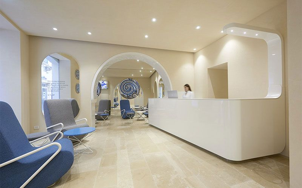 Bodenbeläge aus Marmor dauerhaft schützen und schonend pflegen