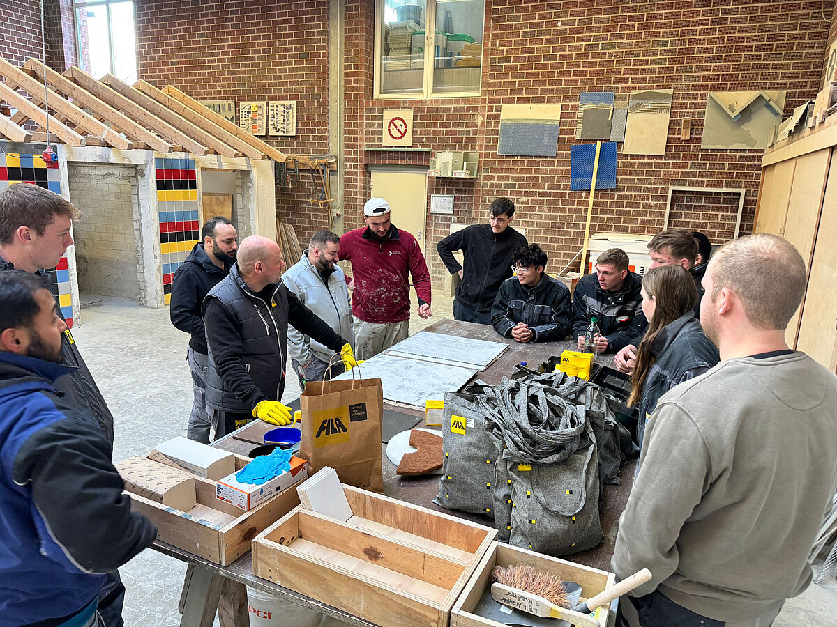 Geballtes Wissen rund um Reinigung, Schutz und Pflege 