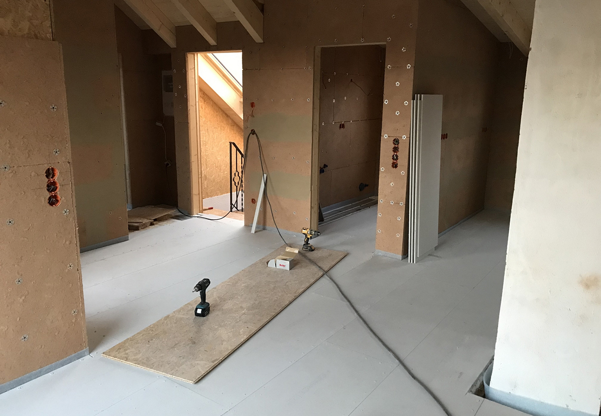 Lehmplatten für die vertikale Verdichtung