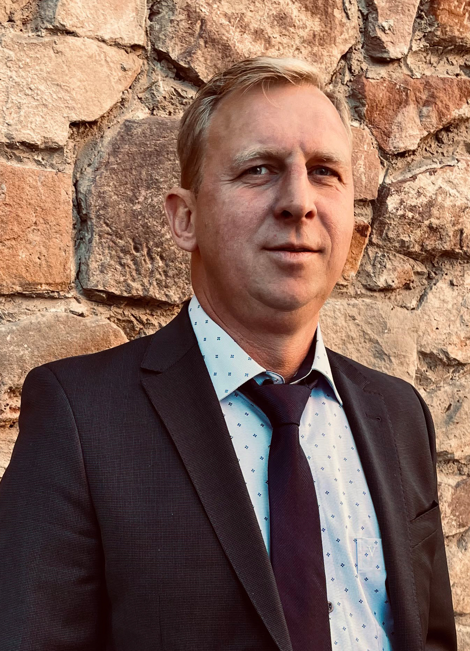 Verstärkung Vertriebsmannschaft West mit Sven Stolpe